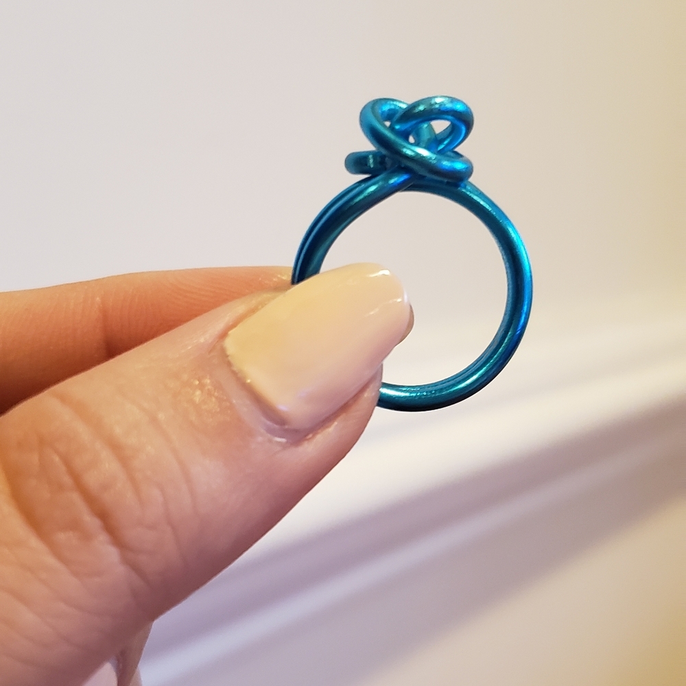 Wire Ring - Picture 3 of 4